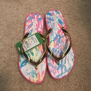 Lilly Pulitzer flip flops NWT